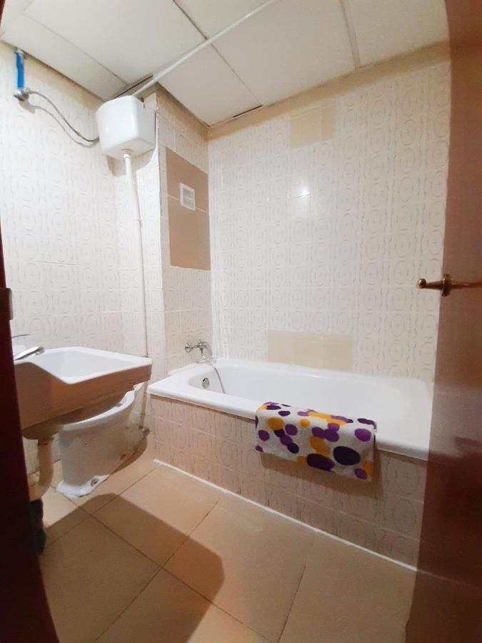 Hostal Lloret Playa โยเรตเดมาร์ ภายนอก รูปภาพ